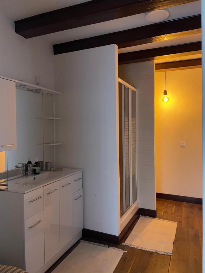 Villebois-Lavalette Auberge Du Boisne מראה חיצוני תמונה