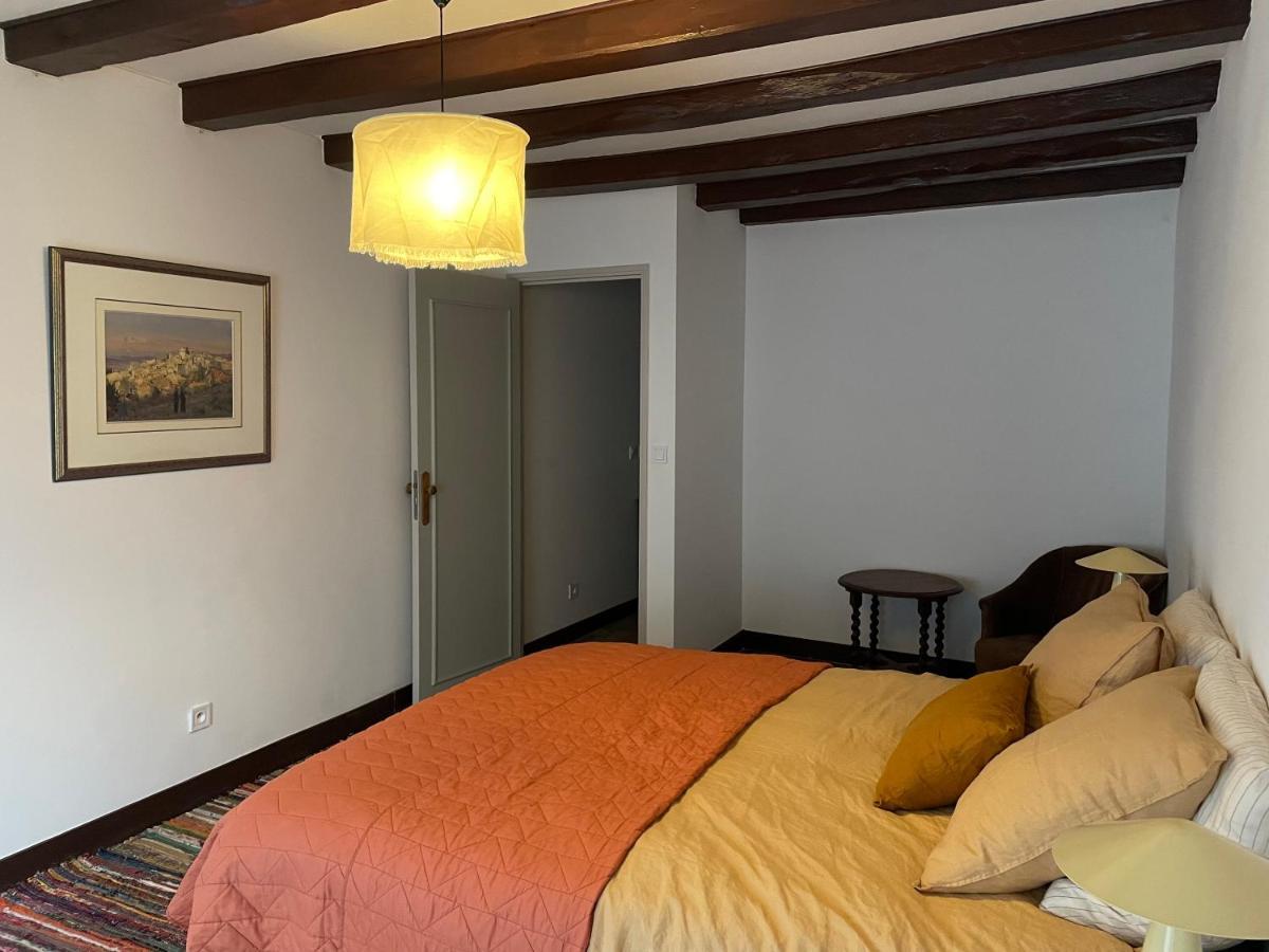 Villebois-Lavalette Auberge Du Boisne מראה חיצוני תמונה