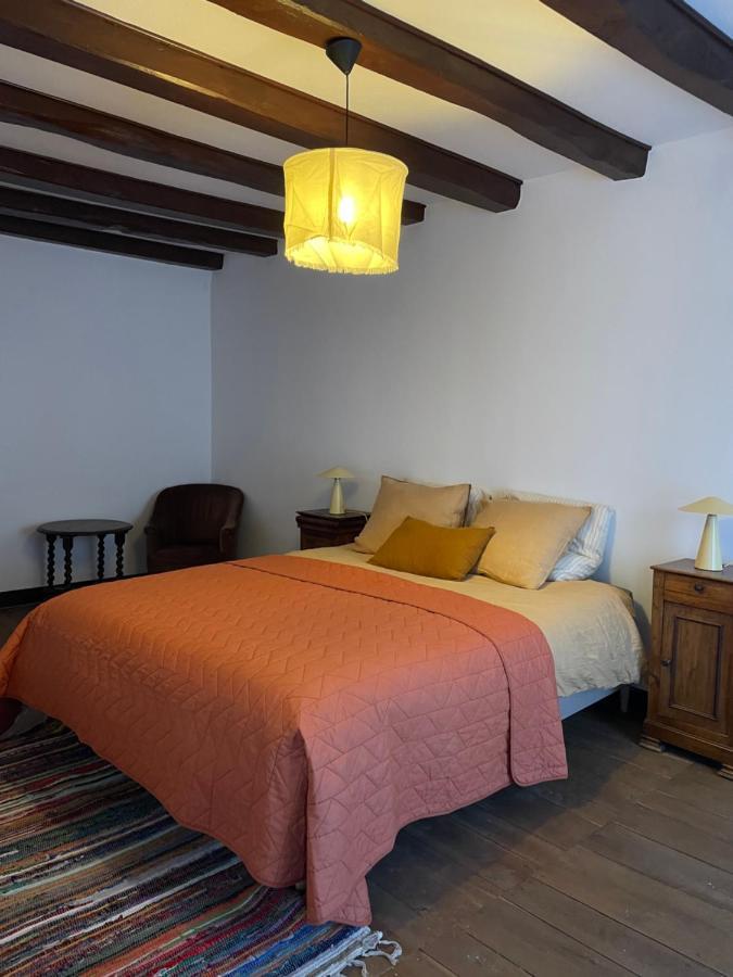 Villebois-Lavalette Auberge Du Boisne מראה חיצוני תמונה